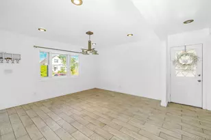 21 Lido Pkwy, Lindenhurst, NY 11757 - Photo 8