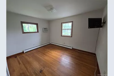 5 Beaverbrook Road, New Windsor, NY 12553 - Photo 8
