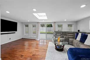 1022 Fire Island Ave, Bay Shore, NY 11706 - Photo 20