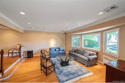 485 Gifford Avenue, Oceanside, NY 11572 - Photo 4