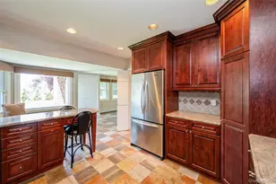 485 Gifford Ave, Oceanside, NY 11572 - Photo 10