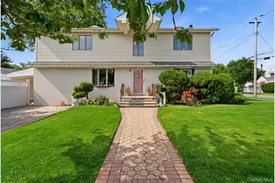 698 Washington Street, Franklin Square, NY 11010 - Photo 2