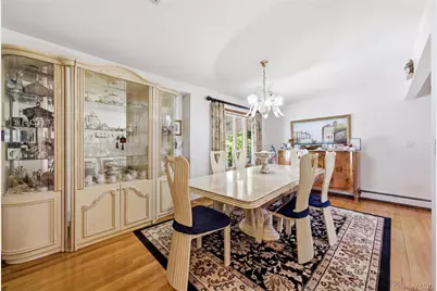 698 Washington Street, Franklin Square, NY 11010 - Photo 8