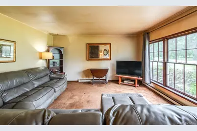 53 Paffendorf Drive, Newburgh, NY 12550 - Photo 6
