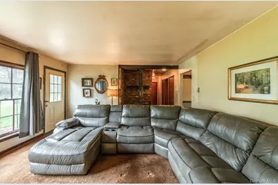 53 Paffendorf Drive, Newburgh, NY 12550 - Photo 8