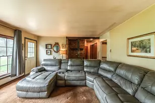 53 Paffendorf Dr, Newburgh, NY 12550 - Photo 8