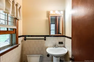 53 Paffendorf Dr, Newburgh, NY 12550 - Photo 18