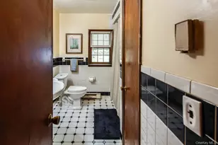 53 Paffendorf Dr, Newburgh, NY 12550 - Photo 22