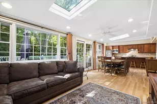 372 Fort Hill Rd, Scarsdale, NY 10583 - Photo 12