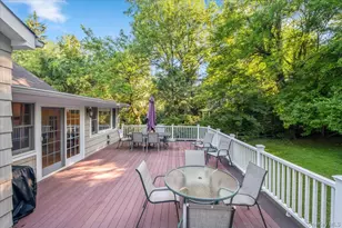 372 Fort Hill Rd, Scarsdale, NY 10583 - Photo 28