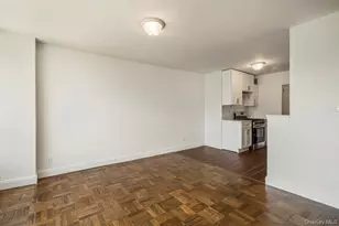 166-25 Powells Cove Blvd, Whitestone, NY 11357 - Photo 18