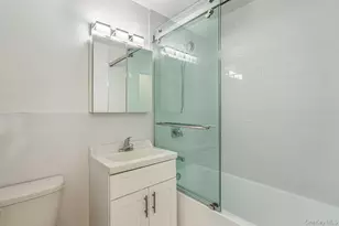 166-25 Powells Cove Blvd, Whitestone, NY 11357 - Photo 14