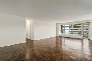 166-25 Powells Cove Blvd, Whitestone, NY 11357 - Photo 4