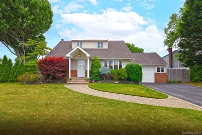 1238 Garden Place, Wantagh, NY 11793 - Photo 1