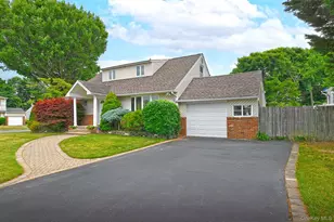 1238 Garden Pl, Wantagh, NY 11793 - Photo 2