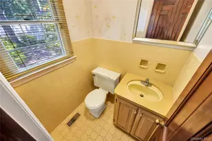 34 Daly Ct, Riverhead, NY 11901 - Photo 20