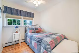 332 N Monroe Ave, Lindenhurst, NY 11757 - Photo 24
