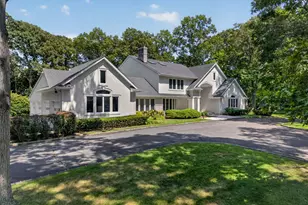 8 Victorian Ln, Brookville, NY 11545 - Photo 2