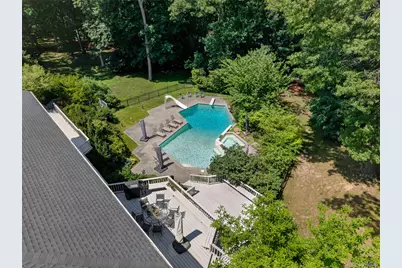 8 Victorian Lane, Brookville, NY 11545 - Photo 44
