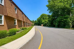 124 New Holland Village, Nanuet, NY 10954 - Photo 42