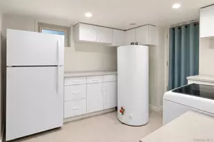 169-60 144th Rd, Springfield Gardens, NY 11434 - Photo 12