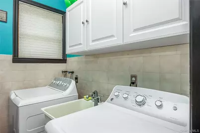 151-62 24th Road, Whitestone, NY 11357 - Photo 14