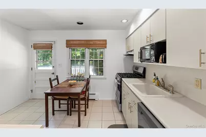 414 Maple Avenue, Nyack, NY 10960 - Photo 10