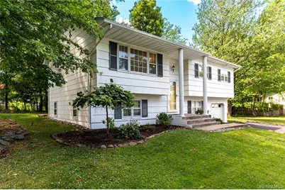 414 Maple Avenue, Nyack, NY 10960 - Photo 2