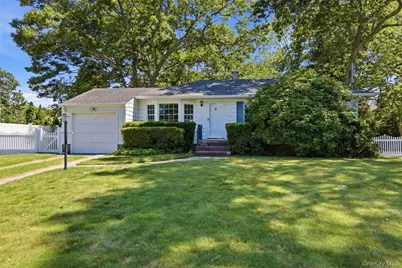 34 Hollo Drive, Holbrook, NY 11741 - Photo 1