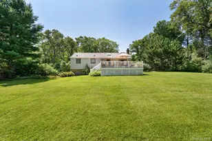 25 Brewster Ave, Northport, NY 11768 - Photo 24