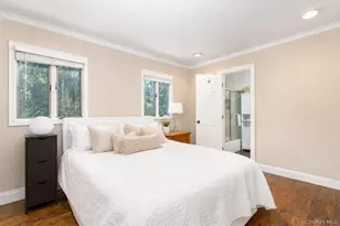 25 Brewster Ave, Northport, NY 11768 - Photo 16