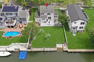 17 Norman Ave, Amityville, NY 11701 - Photo 38