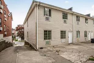3939 Secor Ave, Bronx, NY 10466 - Photo 18