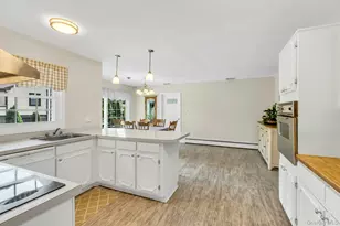 23 Bently Ln, Stony Brook, NY 11790 - Photo 12