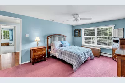 23 Bently Lane, Stony Brook, NY 11790 - Photo 18