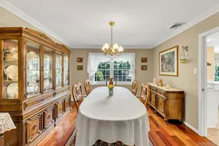 23 Bently Ln, Stony Brook, NY 11790 - Photo 8
