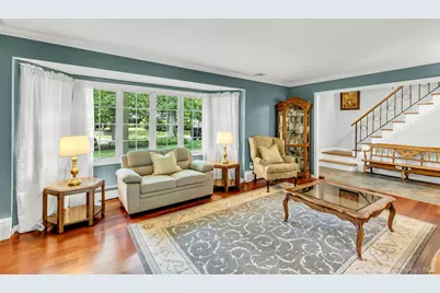 23 Bently Lane, Stony Brook, NY 11790 - Photo 6