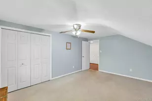 23 Bently Ln, Stony Brook, NY 11790 - Photo 20