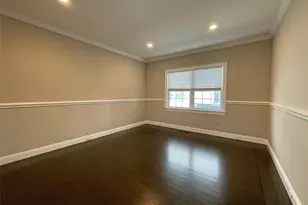 1019 Grove St, Mamaroneck, NY 10543 - Photo 4