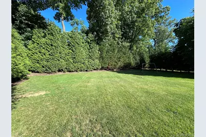 1019 Grove Street, Mamaroneck, NY 10543 - Photo 28