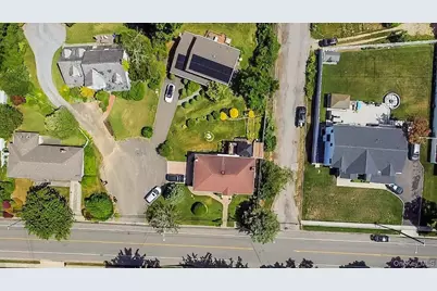 105 Convent Road, Syosset, NY 11791 - Photo 28