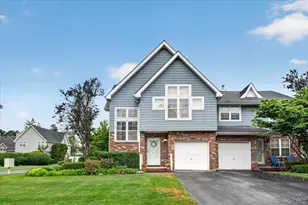 41-43 Broadlawn Dr, Central Islip, NY 11722 - Photo 2