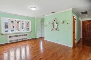 920 Dana Ave, Valley Stream, NY 11580 - Photo 4