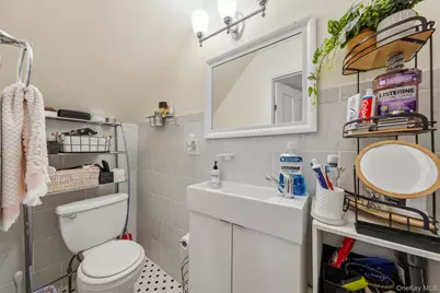 17 Carroll Street, Poughkeepsie, NY 12601 - Photo 10