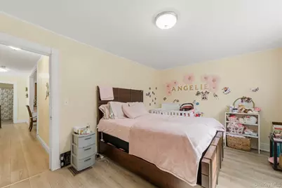 17 Carroll Street, Poughkeepsie, NY 12601 - Photo 20