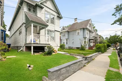 17 Carroll Street, Poughkeepsie, NY 12601 - Photo 4