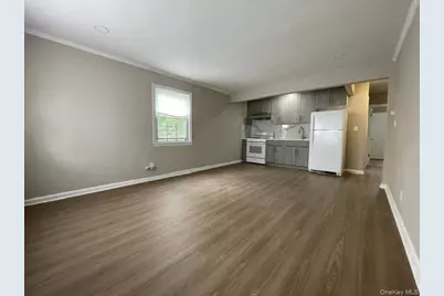 124-01 Hillside Avenue, Kew Gardens, NY 11418 - Photo 2