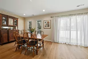 210 Elton Ct W, Saint James, NY 11780 - Photo 10