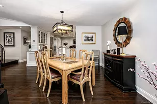 27 Hunt Ct, Jericho, NY 11753 - Photo 16