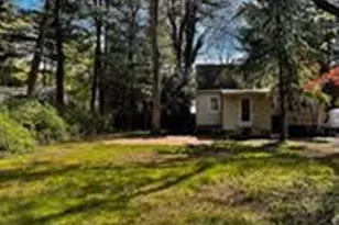 196 Deforest Rd, Dix Hills, NY 11746 - Photo 14
